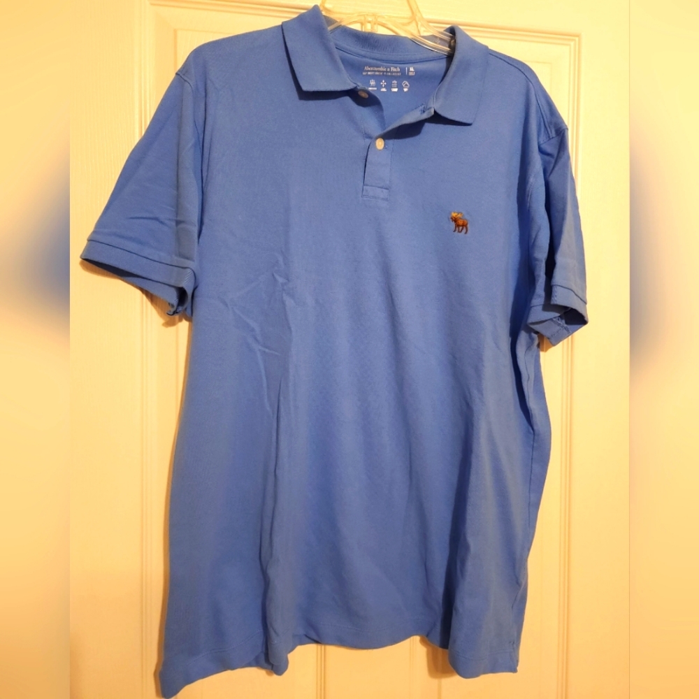 Abercrombie Men's Blue Polo Shirt